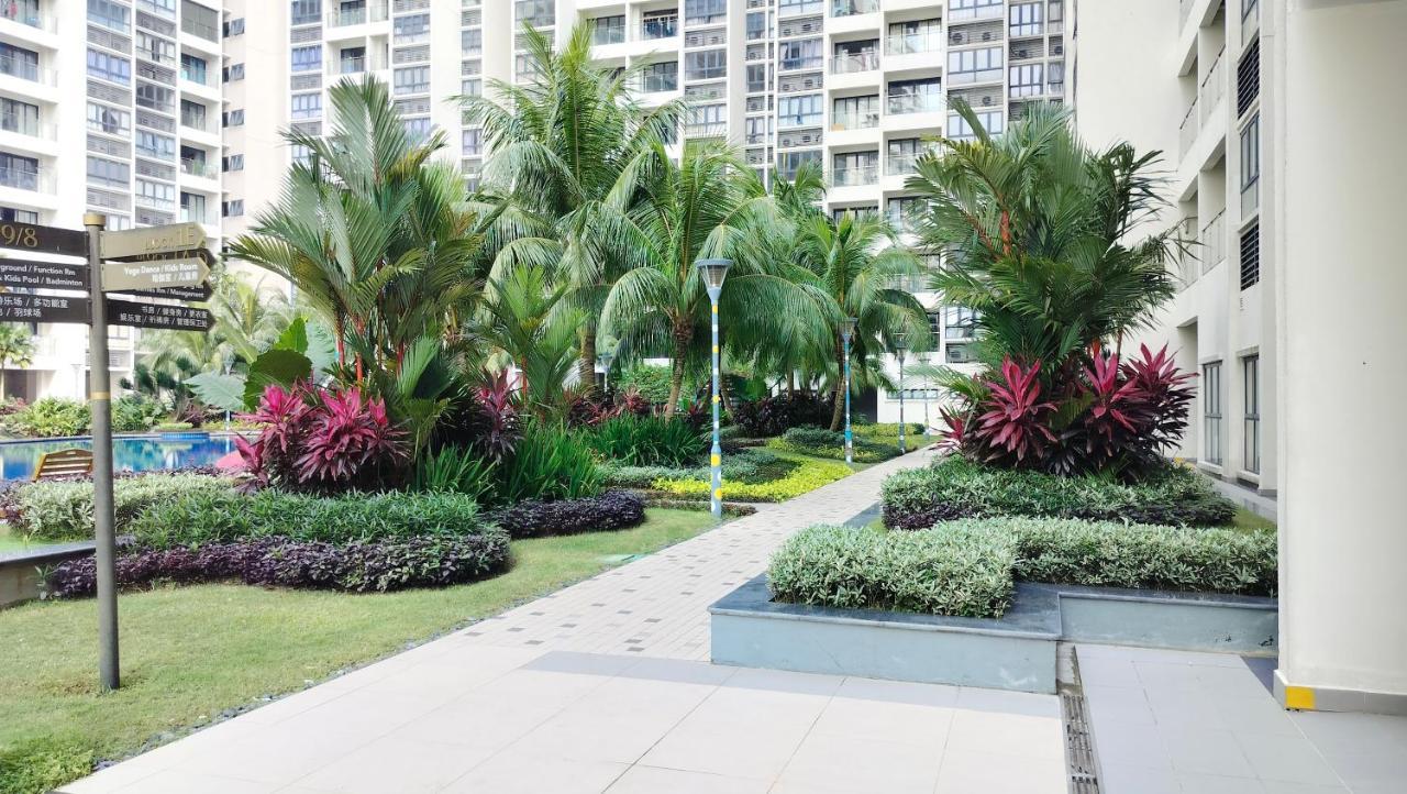 Country Garden Danga Bay Apartemen